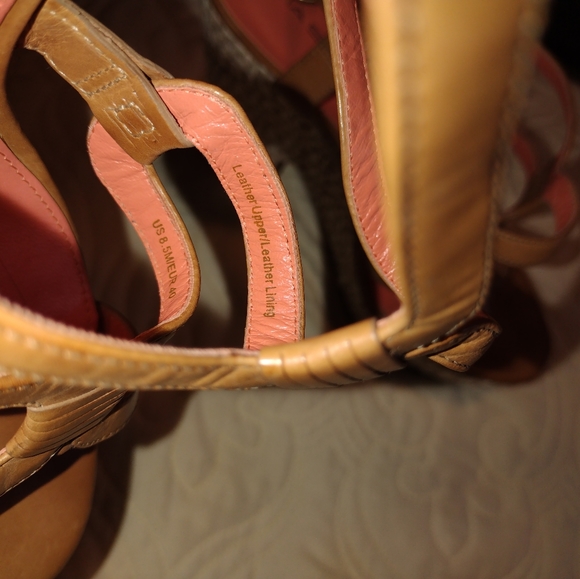 Via Spiga - Picture 2 of 8